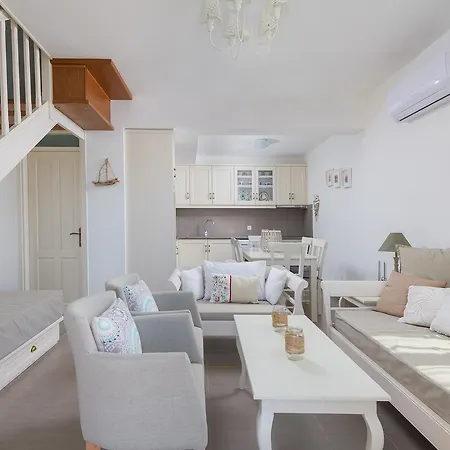 Aegli Villa By Blue Wave