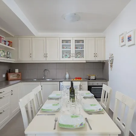 Willa Aegli Villa By Blue Wave